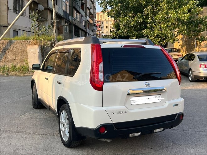 Nissan X-Trail 2014, 281,000 km - 2.5 l - Bakı