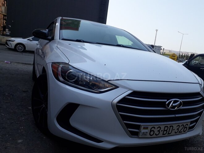 Hyundai Elantra 2018, 176,533 km - 2.0 l - Bakı