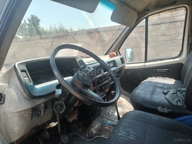 GAZ 33021 2000, 99,000 km - 2.4 l - Tovuz
