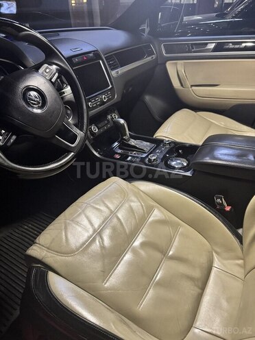 Volkswagen Touareg 2011, 350,000 km - 3.6 l - Bakı