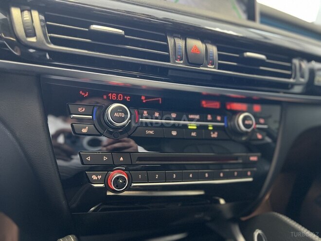 BMW X6-15