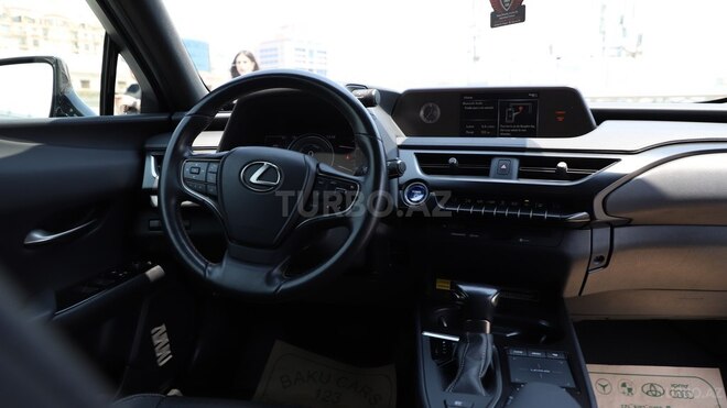 Lexus UX 250h 2021, 34,000 km - 2.0 l - Bakı