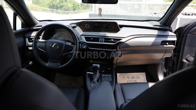 Lexus UX 250h 2021, 34,000 km - 2.0 l - Bakı