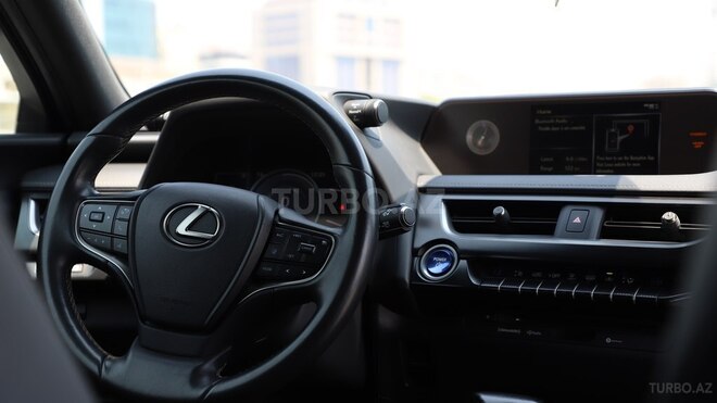 Lexus UX 250h 2021, 34,000 km - 2.0 l - Bakı