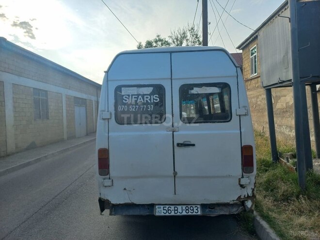Mercedes 208 D 1994, 556,690 km - 2.9 л - Şamaxı