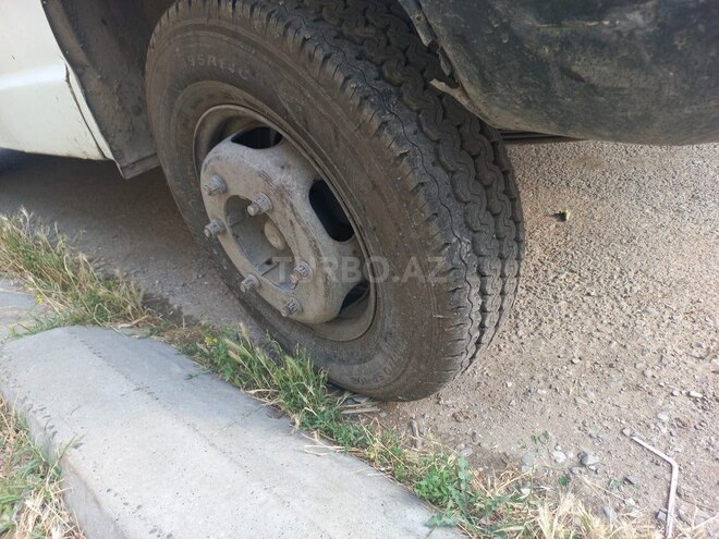 Mercedes 208 D 1994, 556,690 km - 2.9 л - Şamaxı