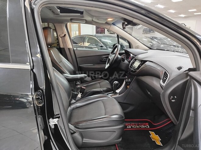 Chevrolet Trax-15
