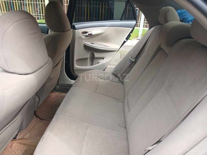 Toyota Corolla 2011, 187,000 km - 1.6 л - Bakı