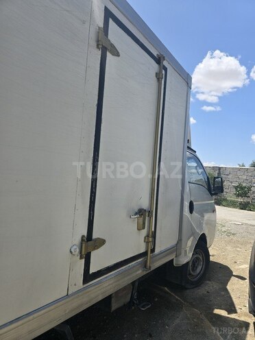 Hyundai H 100 2011, 290,000 km - 2.6 l - Naxçıvan