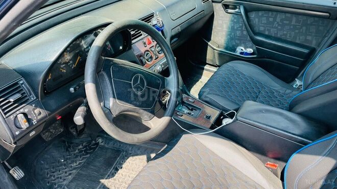 Mercedes C 200 1996, 231,806 km - 2.0 l - Bakı