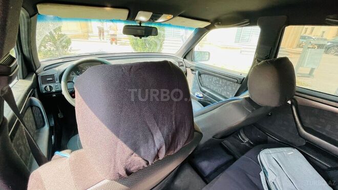 Mercedes C 200 1996, 231,806 km - 2.0 l - Bakı