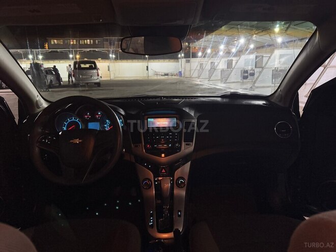 Chevrolet Cruze 2011, 355,000 km - 1.4 л - Bakı