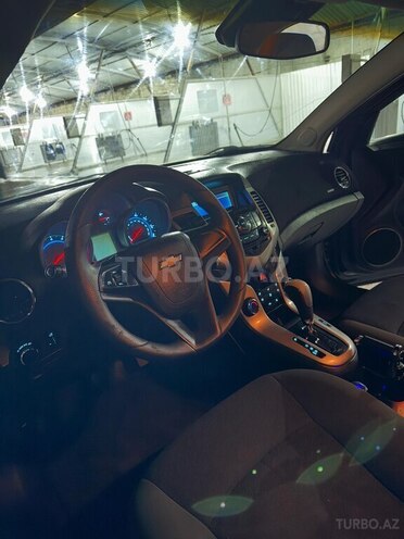 Chevrolet Cruze 2011, 355,000 km - 1.4 л - Bakı