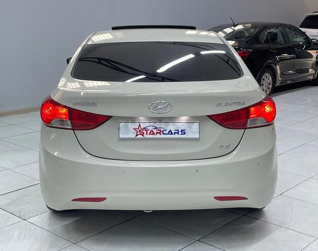 Hyundai Elantra 2011, 168,217 km - 1.8 l - Sumqayıt