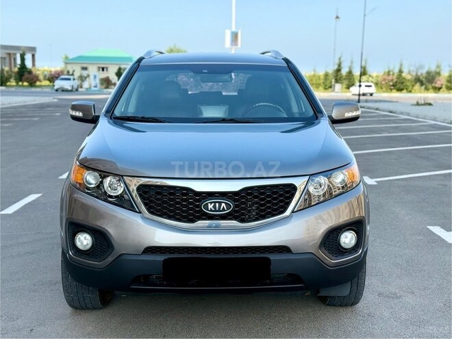 Kia Sorento-1