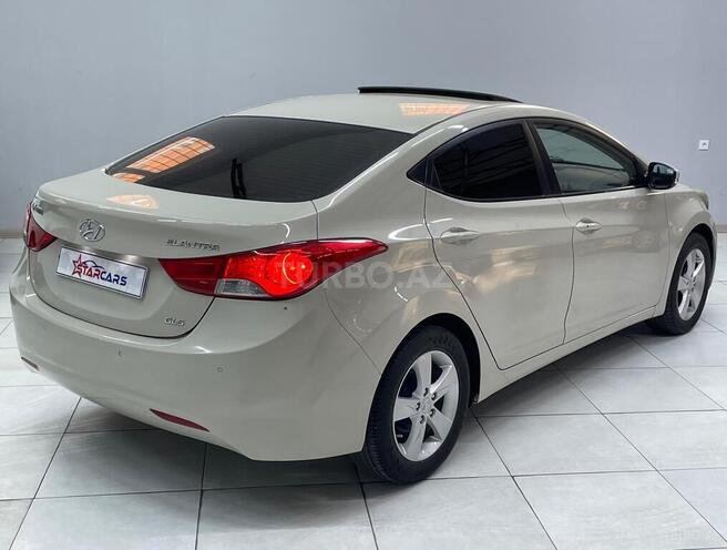 Hyundai Elantra 2011, 168,217 km - 1.8 l - Sumqayıt