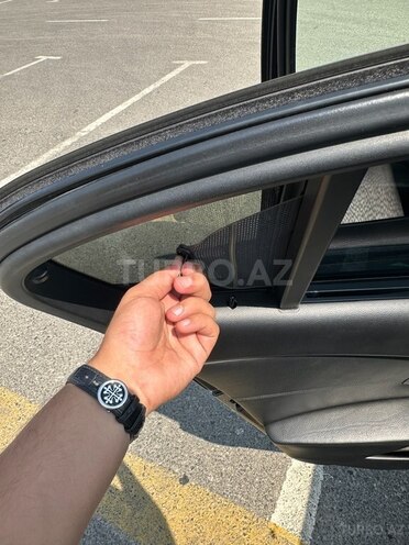 BMW 530 2004, 359,000 km - 3.0 l - Bakı