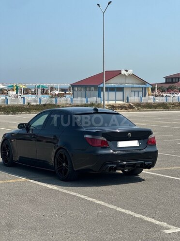 BMW 530 2004, 359,000 km - 3.0 l - Bakı