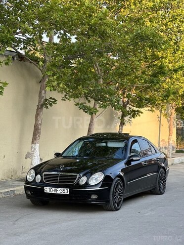 Mercedes E 350 2005, 394,000 km - 3.5 l - Bakı