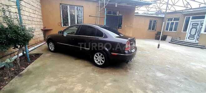 Volkswagen Passat 2003, 265,440 km - 1.8 l - Bakı
