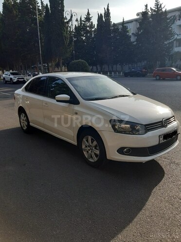 Volkswagen Polo 2012, 198,000 km - 1.6 l - Bakı