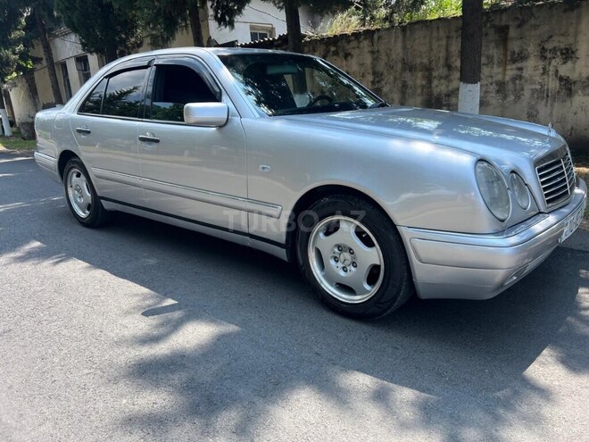 Mercedes E 200 1996, 350,000 km - 2.0 л - Zaqatala