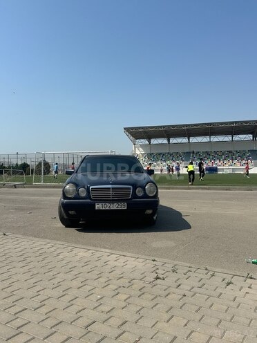 Mercedes E 230 1996, 425,000 km - 2.3 l - Bakı