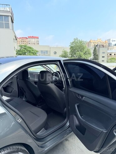 Skoda Rapid 2021, 113,600 km - 1.6 l - Bakı