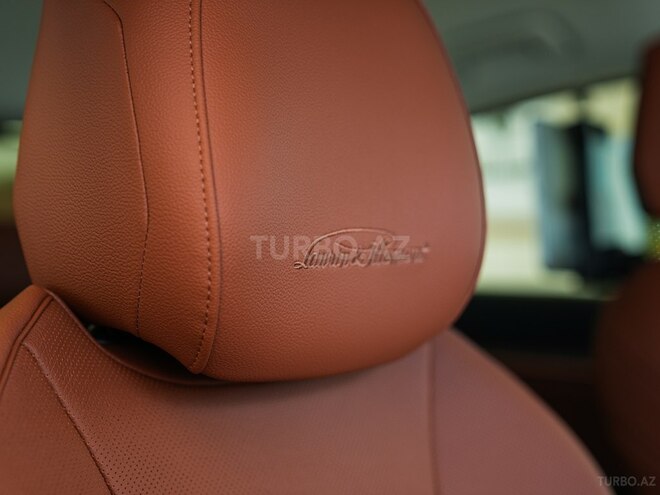Skoda Superb-25
