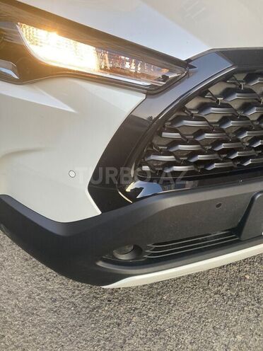 Toyota Corolla Cross 2024, 13,100 km - 2.0 l - Sumqayıt