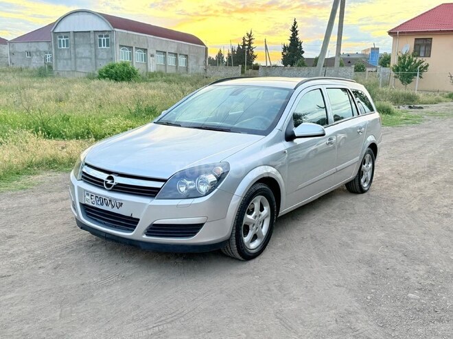 Opel Astra 2006, 279,680 km - 1.4 l - Tovuz