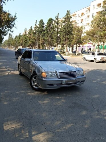 Mercedes C 220 1995, 130,000 km - 2.2 l - Şirvan