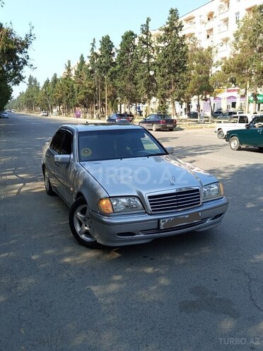 Mercedes C 220 1995, 130,000 km - 2.2 l - Şirvan