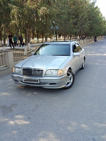 Mercedes C 220 1995, 130,000 km - 2.2 l - Şirvan