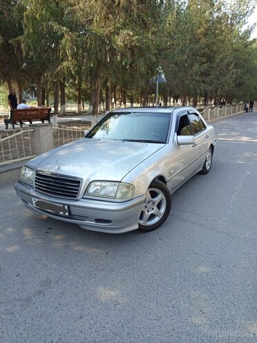 Mercedes C 220 1995, 130,000 km - 2.2 l - Şirvan