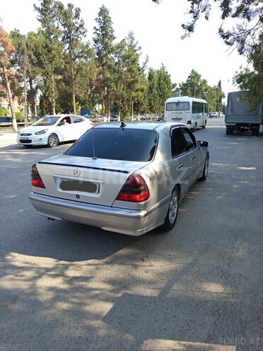 Mercedes C 220 1995, 130,000 km - 2.2 l - Şirvan
