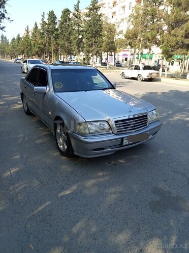 Mercedes C 220 1995, 130,000 km - 2.2 l - Şirvan