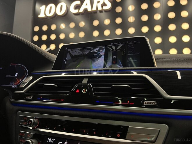 BMW 730 2019, 136,000 km - 3.0 л - Bakı