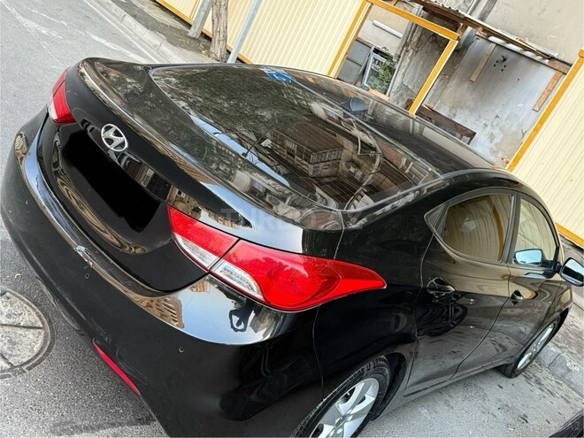 Hyundai Elantra 2013, 263,000 km - 1.8 l - Bakı