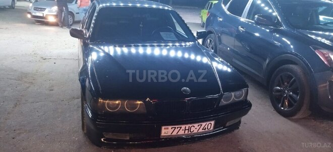 BMW 735 1998, 244,000 km - 3.5 l - Bakı