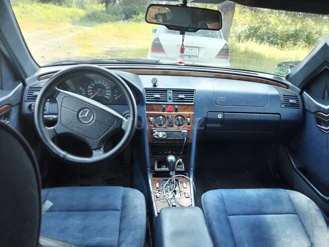 Mercedes C 180 1995, 428,544 km - 1.8 l - Qəbələ