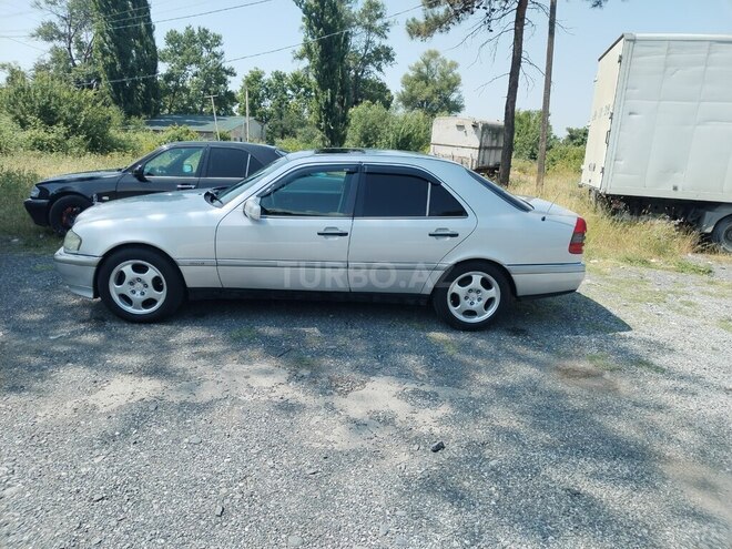 Mercedes C 180 1995, 428,544 km - 1.8 l - Qəbələ