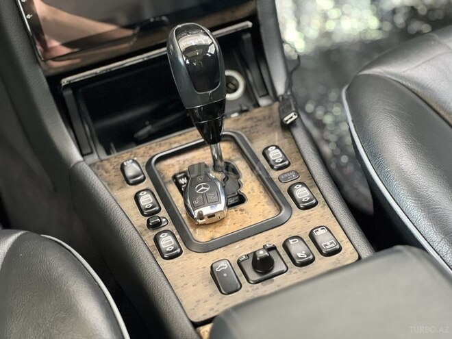 Mercedes E 320 1999, 192,000 km - 3.2 л - Bakı