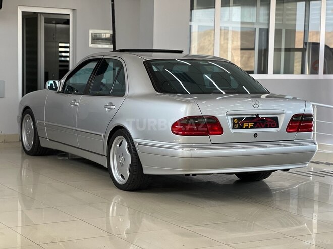 Mercedes E 320 1999, 192,000 km - 3.2 л - Bakı