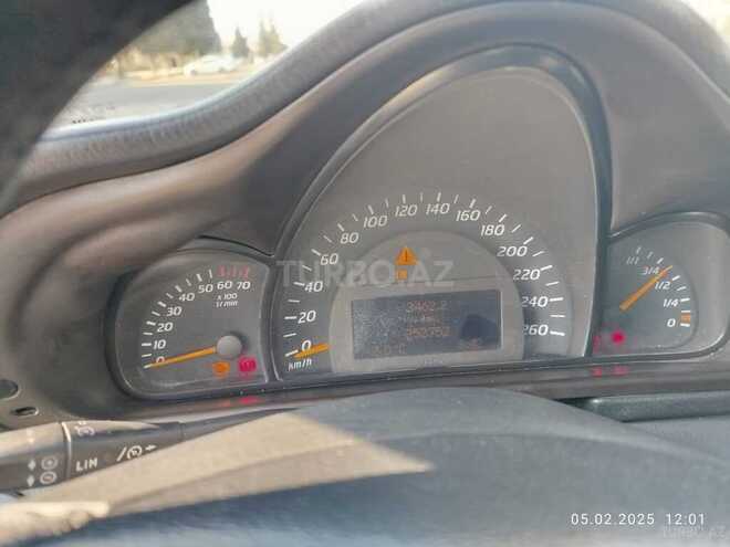 Mercedes C 180 2003, 250,780 km - 1.8 l - Gəncə