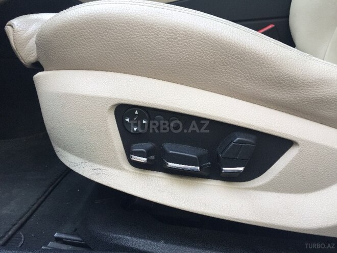 BMW 530 2010, 333,000 km - 3.0 l - Bakı