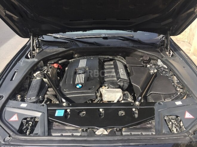 BMW 530 2010, 333,000 km - 3.0 l - Bakı