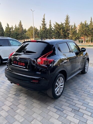Nissan Juke-12