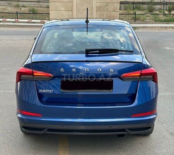 Skoda Rapid 2021, 127,000 km - 1.6 l - Bakı