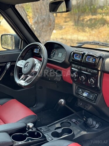 LADA (VAZ) Niva-8